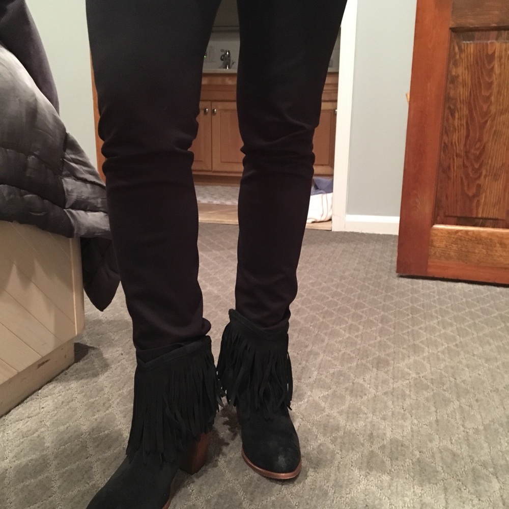 Frye black fringed boots - Picture 6 of 7